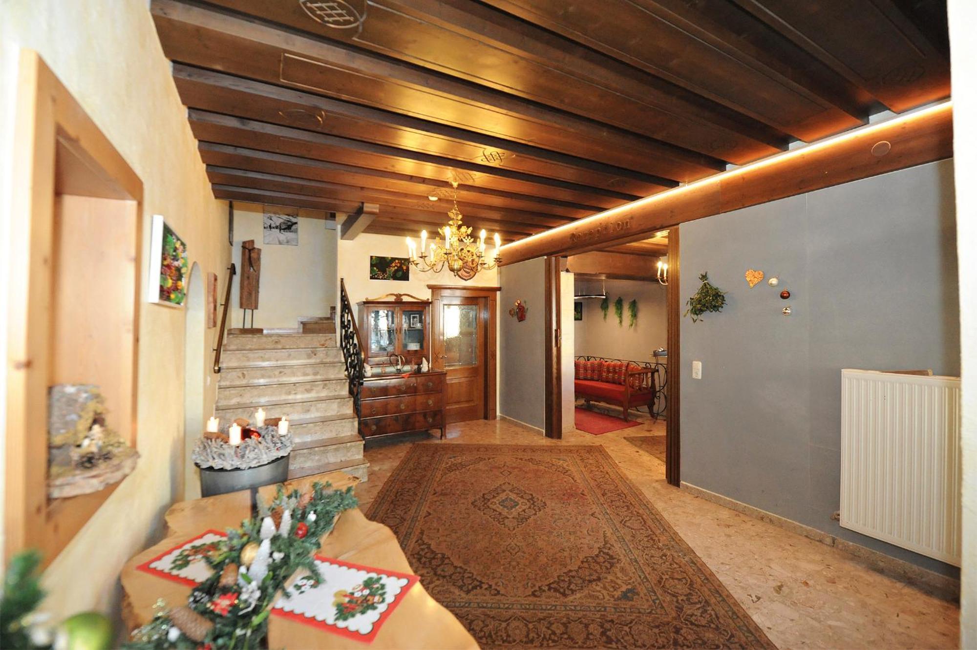 Ski In Ski Out Hotel Unterellmau ซาลบาคฮินเทอร์เกลมม์ ภายนอก รูปภาพ