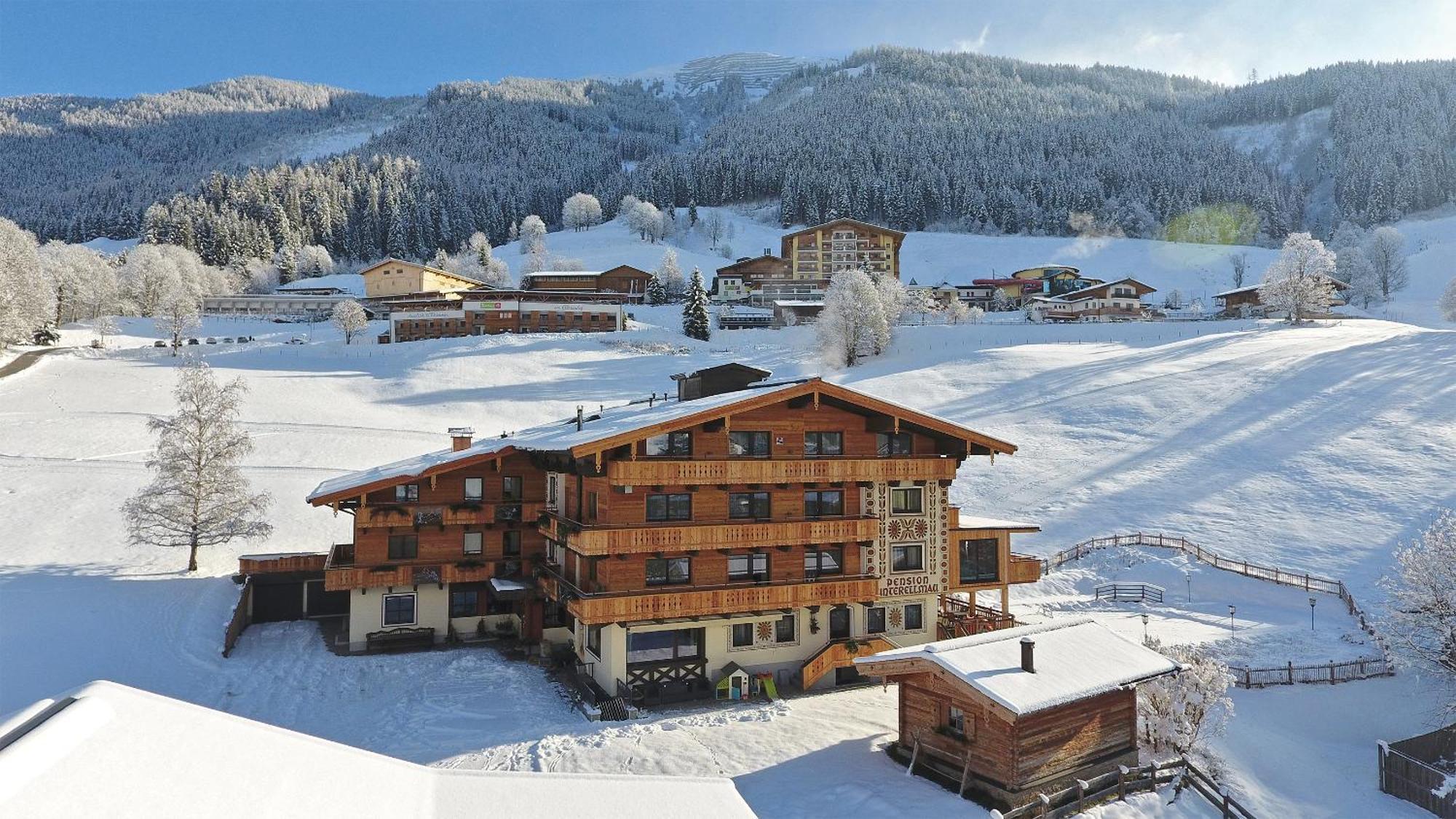 Ski In Ski Out Hotel Unterellmau ซาลบาคฮินเทอร์เกลมม์ ภายนอก รูปภาพ
