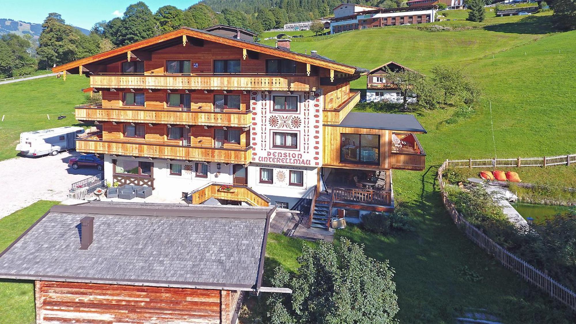 Ski In Ski Out Hotel Unterellmau ซาลบาคฮินเทอร์เกลมม์ ภายนอก รูปภาพ