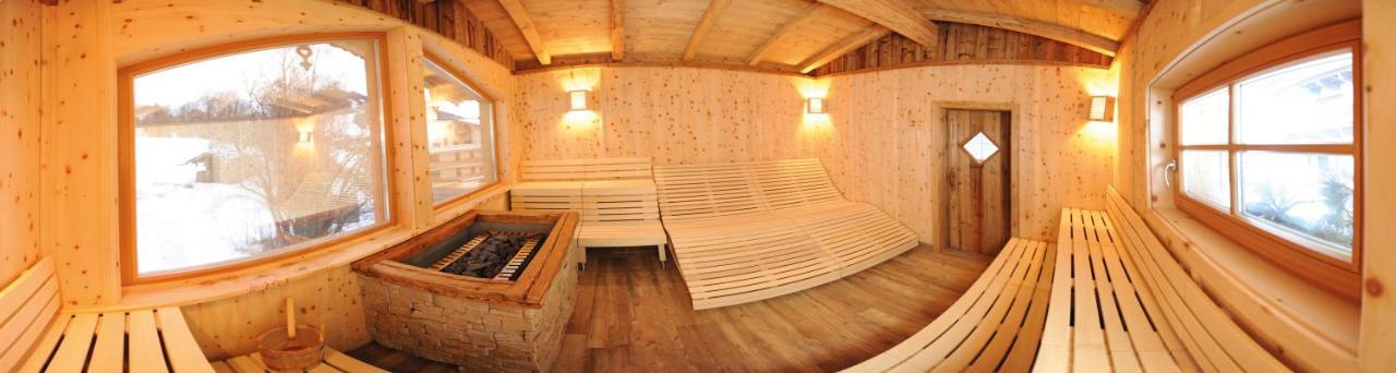 Ski In Ski Out Hotel Unterellmau ซาลบาคฮินเทอร์เกลมม์ ภายนอก รูปภาพ