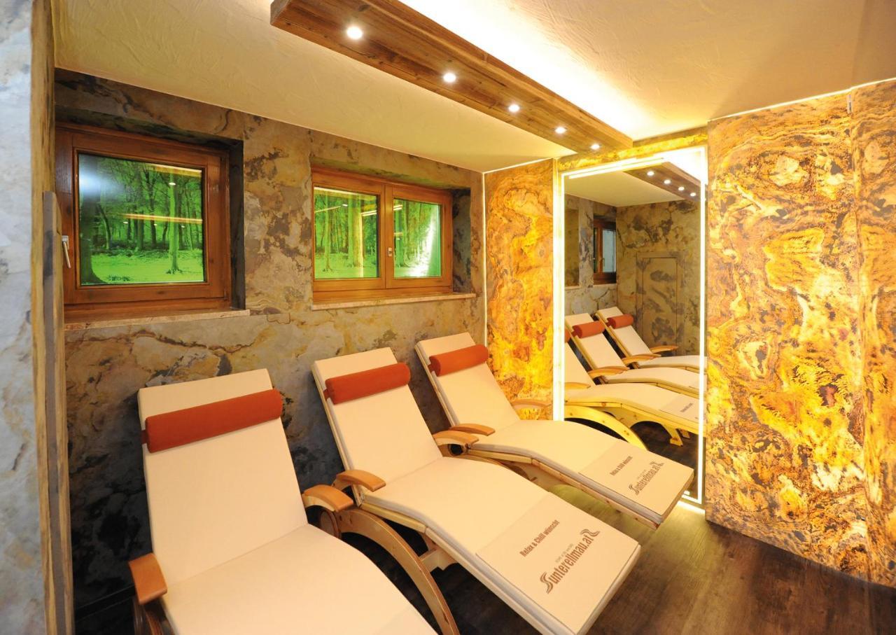 Ski In Ski Out Hotel Unterellmau ซาลบาคฮินเทอร์เกลมม์ ภายนอก รูปภาพ