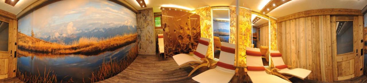 Ski In Ski Out Hotel Unterellmau ซาลบาคฮินเทอร์เกลมม์ ภายนอก รูปภาพ