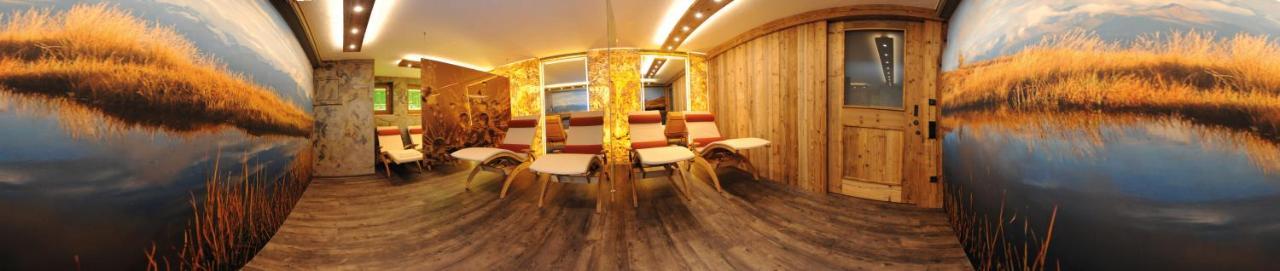 Ski In Ski Out Hotel Unterellmau ซาลบาคฮินเทอร์เกลมม์ ภายนอก รูปภาพ